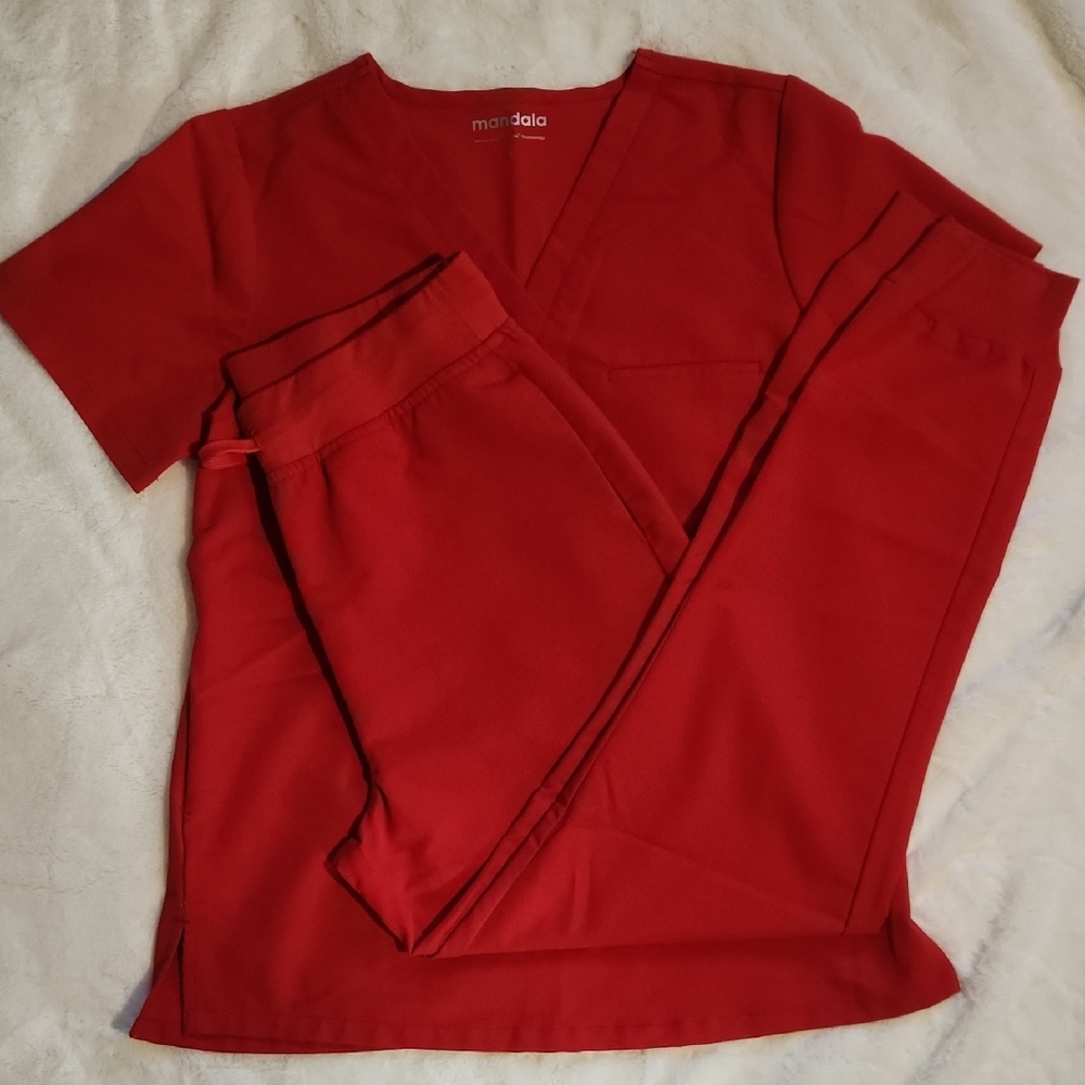 Mandala Red Scrub Set - V-Neck Top & Jogger Pants